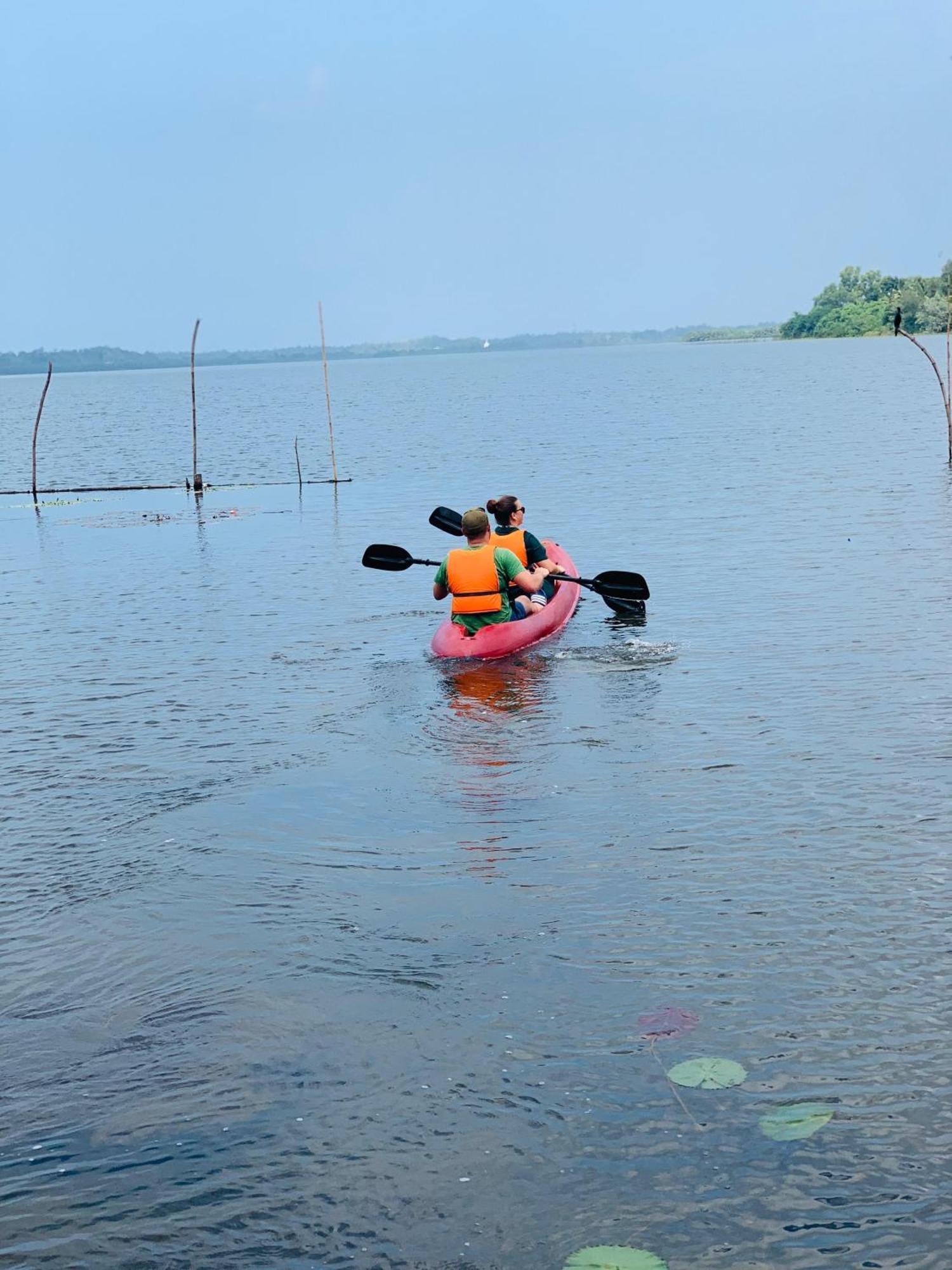 Lake Resort Bolgoda ワドゥワ エクステリア 写真